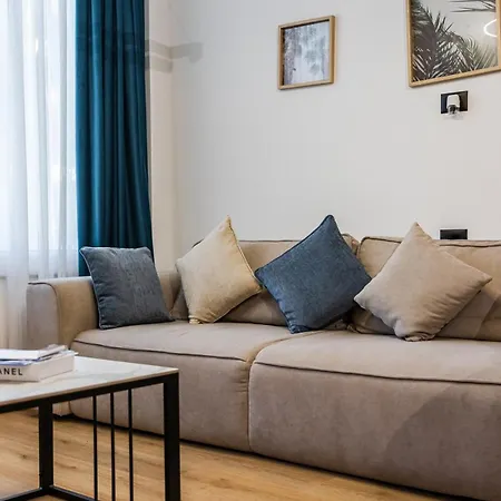 Sunny Shore Walk By Pikhost Appartement *