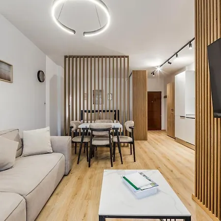 Sunny Shore Walk By Pikhost Appartement Golem (Tirana)
